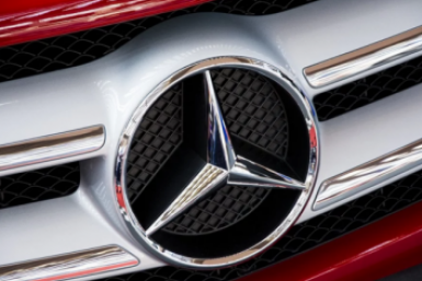 Mercedes Pixabay.com
