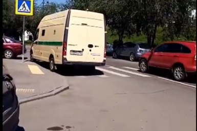 Парковка на &quotзебре&quot Группа &quotДТП38&quot