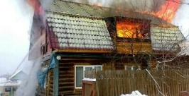 В Братске из пожара спасена пожилая женщина  Пресс-служба ГУ МЧС России по Иркутской области