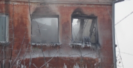 Жильцы сгоревшего общежития на Рабочего Штаба обвиняют в пожаре погибшую соседку Тимур Балашов