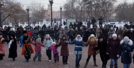 Образовалось четыре круга танцующих Тимур Балашов IrkutskMedia