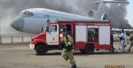 Учения по тушению пожара на борту самолета Ту-154 прошли в аэропорту Иркутска Пресс-служба ГУ МЧС по Иркутской области