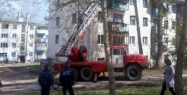 Крыша жилой многоэтажки сгорела в городе Железногорске – Илимском Пресс-служба ГУ МЧС по Иркутской области