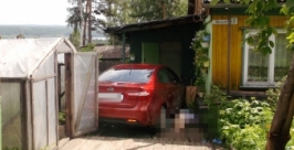 Дочь задавила машиной собственную мать, перепутав педали газа и тормоза в Усть-Илимске Пресс-служба ГУ МВД России по Иркутской области