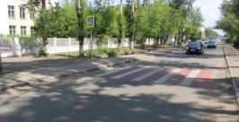 Дорожная разметка из красного пластика обошлась бюджету Ангарска в 7 млн рублей Пресс-служба администрации Ангарска