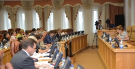 &quotЕдиная Россия&quot хочет видеть спикером парламента Иркутской области опять Людмилу Берлину пресс-служба ЗС Иркутской области