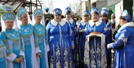 Показом мод на этнофестивале отметил 95-летие Эхирит-Булагатский район Иркутской области Мария Оленникова, РИА IrkutskMedia