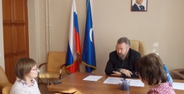 От АЗС попытается спасти жителей Юбилейного депутат Думы Иркутска РИА IrkutskMedia