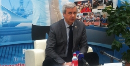 Вячеслав Лысаков не даст &quotзамять&quot инцидент с ИА SakhalinMedia РИА PrimaMedia