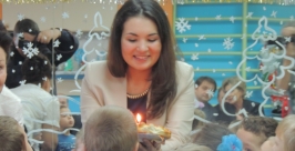 Валентина Тарасова со своими воспитанниками  Тимур Балашов