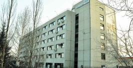 Сквер памяти академика Святослава Федорова оборудуют у &quotМикрохирургии глаза&quot в Иркутске Оленникова Мария, РИА IrkutskMedia