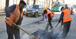 Более 120 млн рублей выделено на ремонт дорог и тротуаров в частном секторе Оленникова Мария, IrkutskMedia