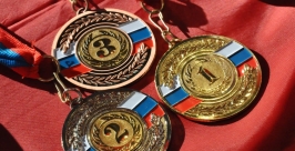 Более 100 лучших спортсменов Иркутска наградил мэр   Мария Оленникова, IrkutskMedia