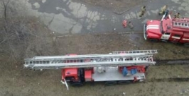 Почти 30 человек эвакуировали из горящей пятиэтажки в Иркутске Пресс-служба ГУ МЧС по Иркутской области