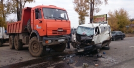 Один пассажир маршрутного такси погиб в ДТП с КАМАЗом под Иркутском  Пресс-служба ГУ МВД Приангарья