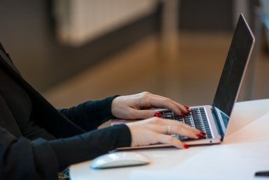 Обзор самых популярных новостей за 16 мая Илья Аверьянов, ИА PrimaMedia.ru