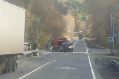 Жуткое ДТП с участием трёх машин произошло в Слюдянском районе Телеграм-канал (18+) &quotДТП38&quot