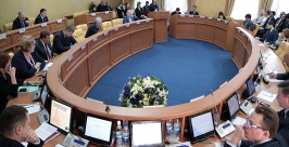 Первые в 2015 году депутатские слушания в Думе Иркутска Мария Оленникова, IrkutskMedia