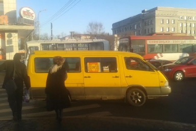 На сквере Кирова в Иркутске столкнулись два автобуса Тимур Балашов, IrkutskMedia