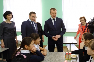 Губернатор: Цены на питание в школах и детсадах не должны повышаться в Приангарье Пресс-служба правительства Иркутской области