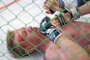 Участники второго сезона реалити-шоу &quotБайкал Fighter&quot проверили свои силы на турнире по боям без правил Владислав Костин, ИА IrkutskMedia
