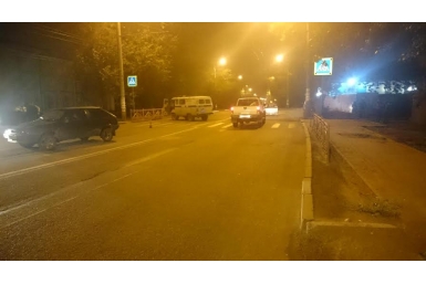 Водитель сбил 15-летнюю школьницу на &quotзебре&quot по улице Рабочего Штаба в Иркутске Фото отдела пропаганды УГИБДД по Иркутской области