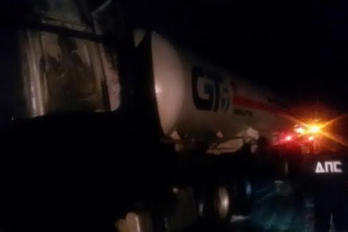 Фура с 20-ю кубами пропана загорелась на ходу на севере Иркутской области  Пресс-служба ГУ МЧС по Иркутской области 