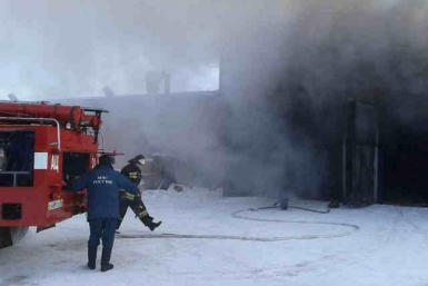 Автомобиль ГАЗ сгорел в гараже в Усть-Илимске 19 декабря Пресс-служба ГУ МЧС России по Иркутской области