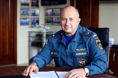 Начальник ГУ МЧС по Иркутской области Валентин Нелюбов  Оленникова Мария, IrkutskMedia