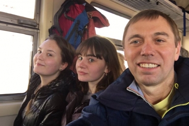 Виктор Кондрашов в электричке по пути на Байкал Позаимствовано со странички Виктора Кондрашова в FB