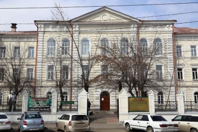 Корпус ИрГАУ на Тимирязева Мария Оленникова, IrkutskMedia