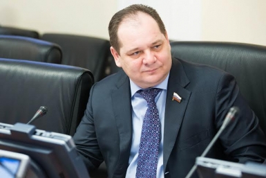 Ростислав Гольдштейн  Пресс-служба сенатора 