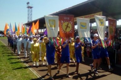 Культурно-спортивный праздник &quotСур-Харбан&quot проходит в поселке Бохан Приангарья Мария Оленникова, IrkutskMedia