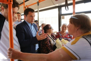 Мэр Иркутска Дмитрий Бердников проехал на автобусе №136  Пресс-служба администрации Иркутска