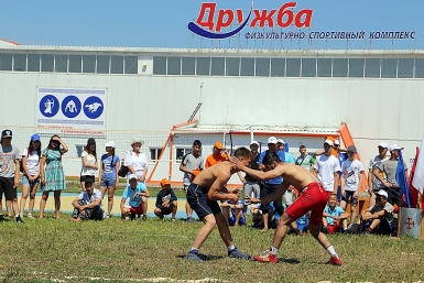 Бурятская борьба Мария Оленникова, IrkutskMedia
