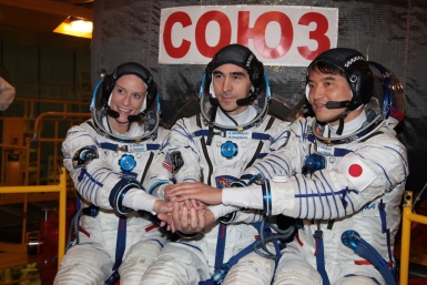 Основной экипаж &quotСоюза МС&quot Официальный сайт Роскосмоса