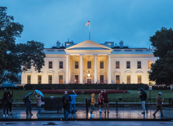 Чиновница из Шелехова ответила на предложение Трампа о помощи