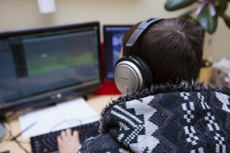 Игры-убийцы и экстремизм: как защитить детей от угроз в интернете