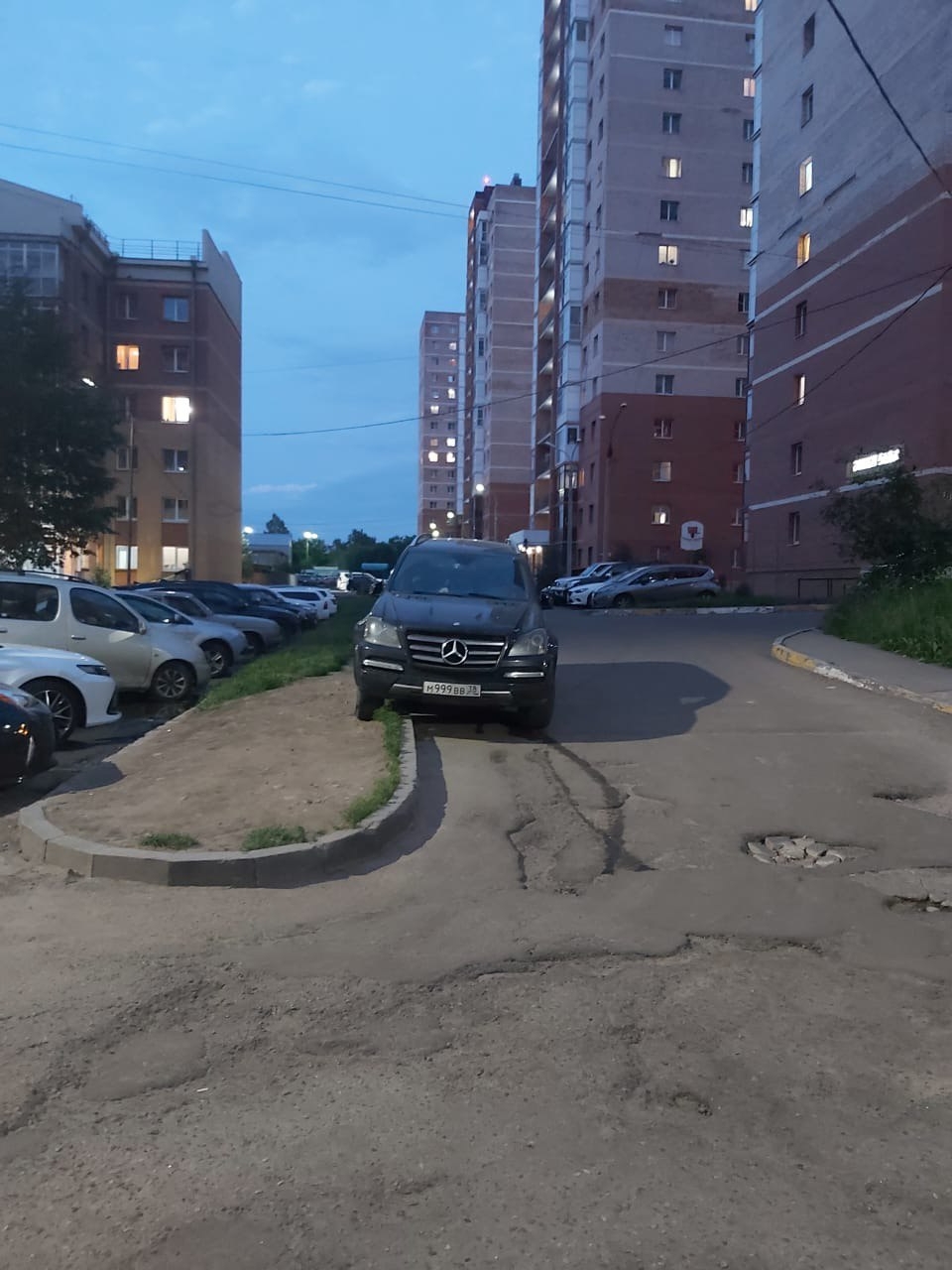 "Иркутский_автохам":  прославились на весь город