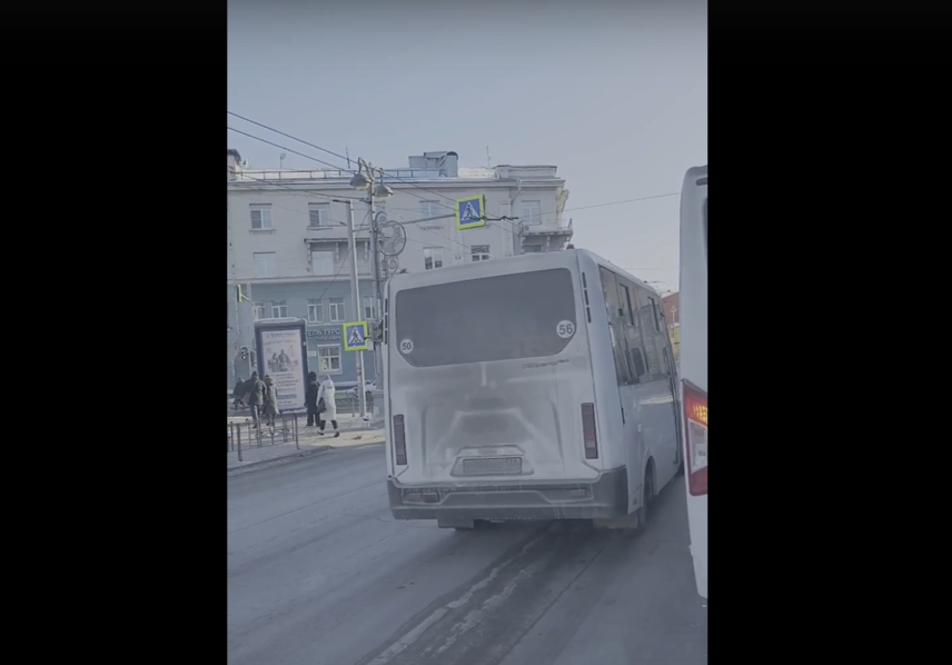 "Иркутский_автохам": "маршруткам" правила не писаны