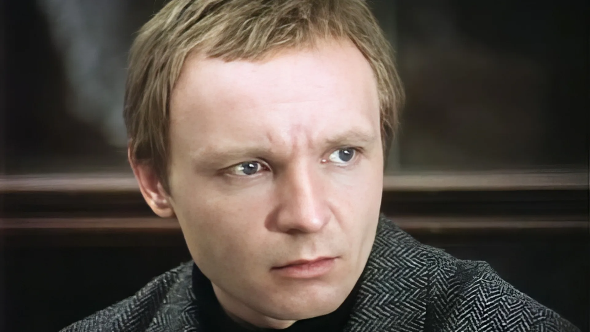 Вечный мальчик, который боялся взрослеть: психологический портрет Жени Лукашина