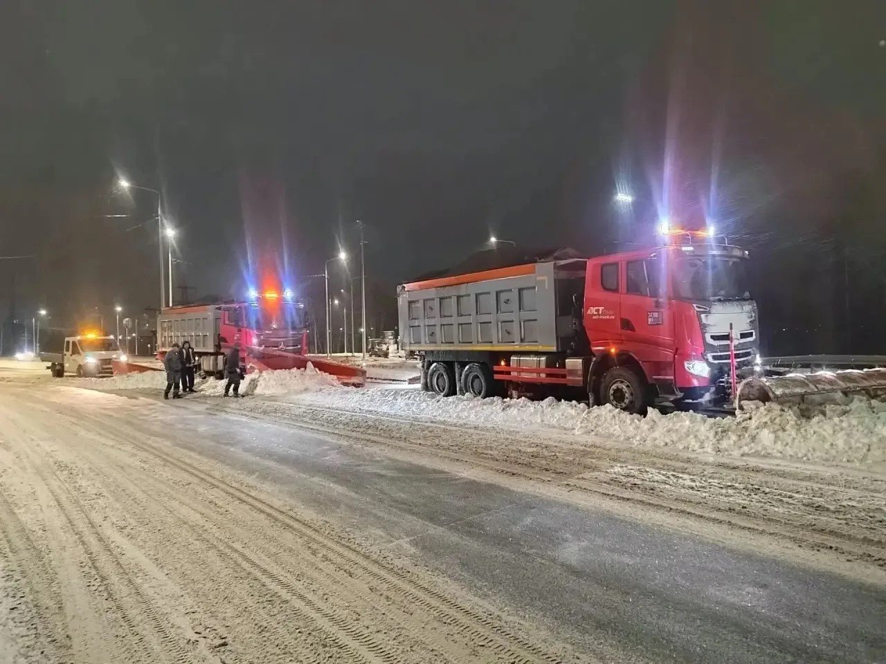 Уборка дорог Официальный канал мэра Александра Дубровина в Мах (12+)